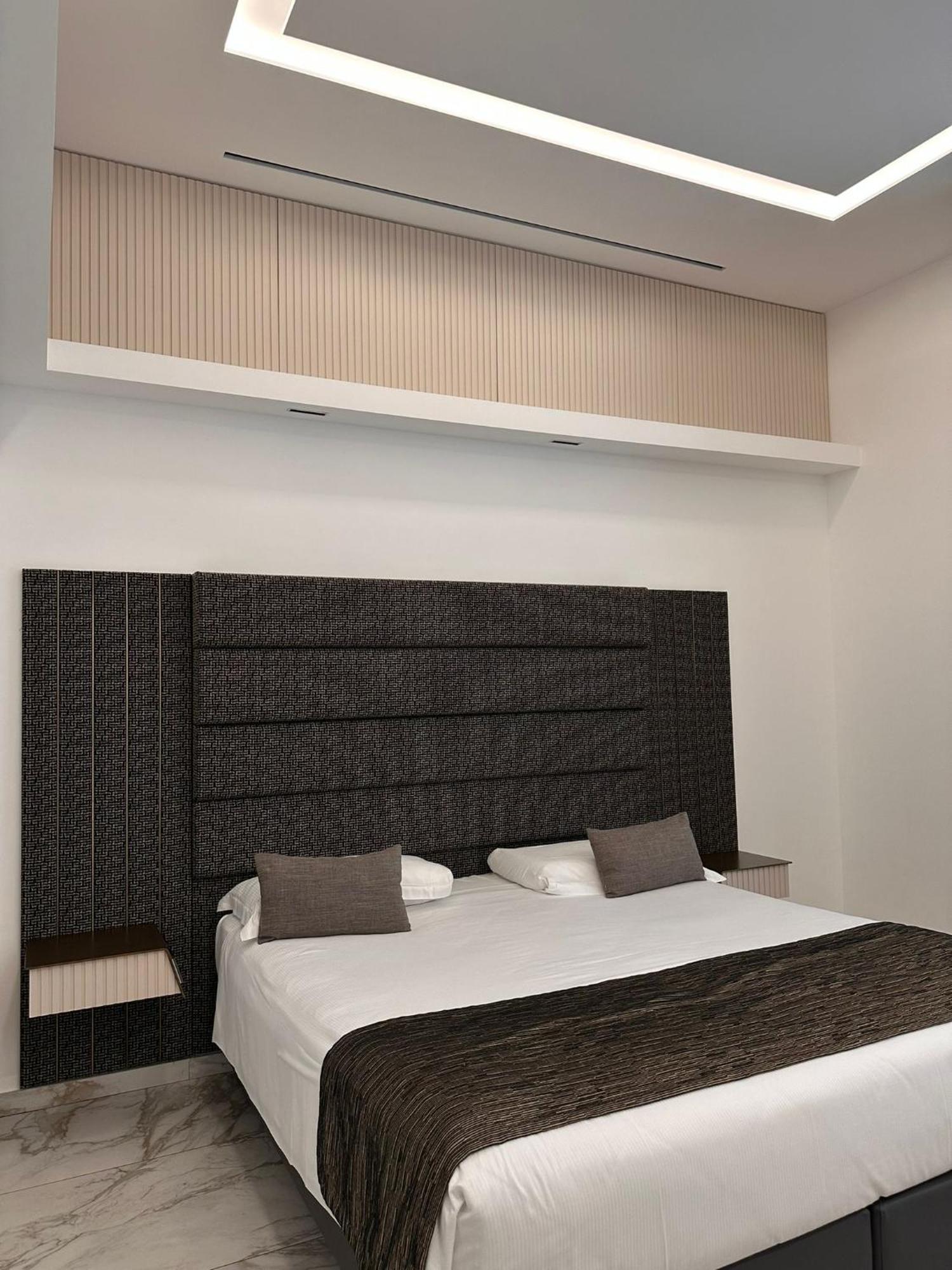 แมซอง ตริโตเน Hotel โรม ภายนอก รูปภาพ